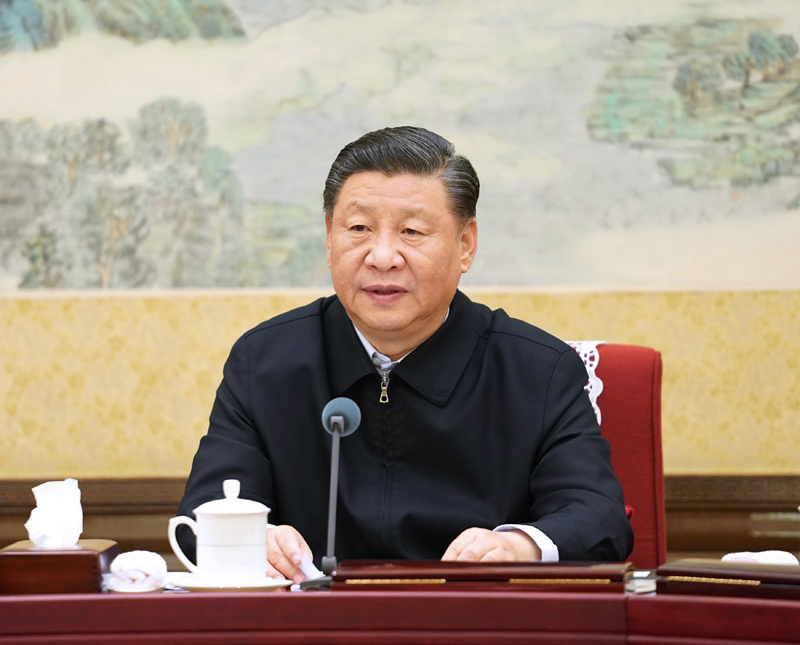 12月26日至27日，中共中央政治局召開“不忘初心、牢記使命”專題民主生活會，中共中央總書記習(xí)近平主持會議并發(fā)表重要講話。新華社記者 李學(xué)仁 攝